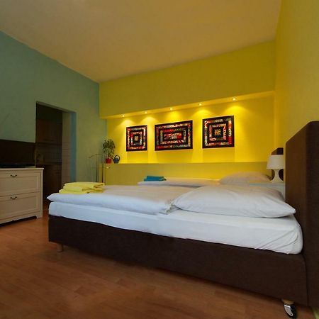 Apartmentpension Am Krongut Potsdam Chambre photo